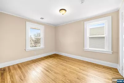 125 Henry Street, Hasbrouck Heights, NJ 07604 - Photo 17