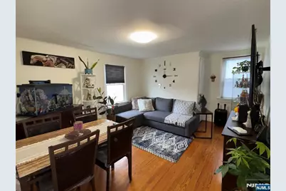 542 Prospect Place, Lyndhurst Township, NJ 07071 - Photo 3