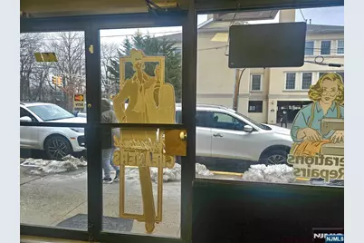 453 Palisade Avenue, Cliffside Park, NJ 07010 - Photo 9