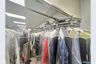 453 Palisade Avenue, Cliffside Park, NJ 07010 - Photo 5