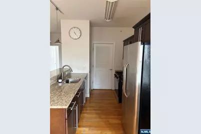 5501 Hudson Avenue 401 #401, West New York, NJ 07093 - Photo 7