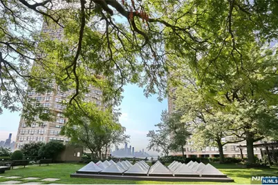 7004 Jfk Blvd E Boulevard 20E #20E, Guttenberg, NJ 07093 - Photo 23