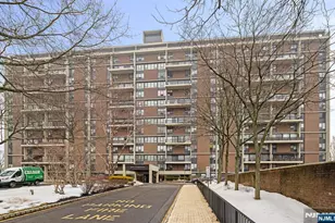 1 Horizon Road 806, Fort Lee, NJ 07024 - Photo 15