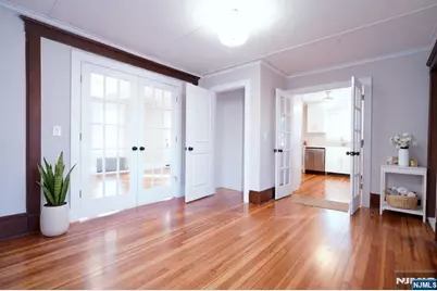 754 Wyckoff Avenue, Wyckoff Township, NJ 07481 - Photo 7