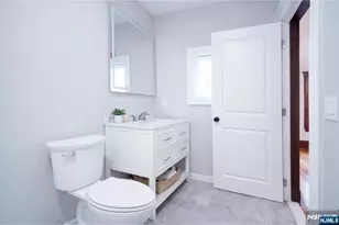 754 Wyckoff Ave, Wyckoff Township, NJ 07481 - Photo 15