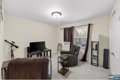 147 Pine Avenue, New Milford, NJ 07646 - Photo 13