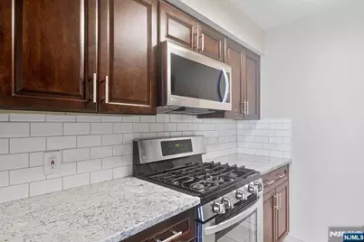 7400 Boulevard East 3C #3C, North Bergen, NJ 07047 - Photo 11