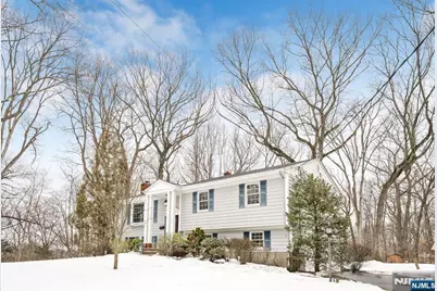 49 School Street, Washington Township, NJ 07676 - Photo 3