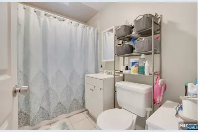 106 Broughton Avenue, Bloomfield, NJ 07003 - Photo 9