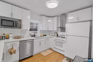 515 44th Street Rear House, Union City, NJ 07087 - Photo 5