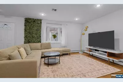 515 44th Street Rear House #Rear House, Union City, NJ 07087 - Photo 3