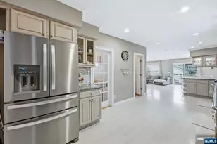 11 Thiem Ave, Rochelle Park Township, NJ 07662 - Photo 11