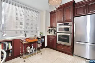 160 Overlook Ave 4C, Hackensack, NJ 07601 - Photo 27