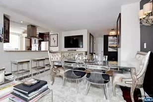 160 Overlook Ave 4C, Hackensack, NJ 07601 - Photo 13