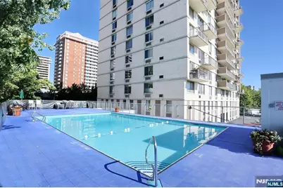 160 Overlook Avenue 4C #4C, Hackensack, NJ 07601 - Photo 43