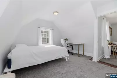 91 Brookside Avenue, Hawthorne, NJ 07506 - Photo 9