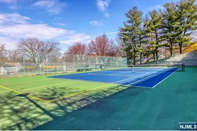 13 Cliff Drive, Englewood, NJ 07631 - Photo 27