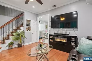 7 Martin St, Paterson, NJ 07501 - Photo 3