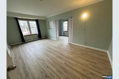 8 Laird Place 1 #1, Cliffside Park, NJ 07010 - Photo 9