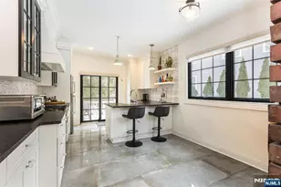 11 Upper Mountain Ave, Montclair, NJ 07042 - Photo 7