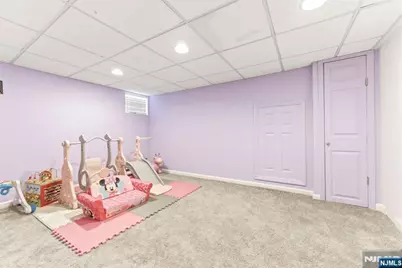 142 Liberty Street, Woodbridge Township, NJ 08863 - Photo 31