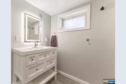 142 Liberty Street, Woodbridge Township, NJ 08863 - Photo 29