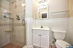 339 Kay Ln, Wyckoff Township, NJ 07481 - Photo 17