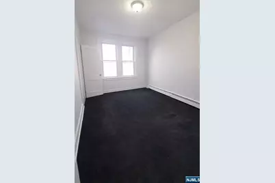 54-56 Lindsley Place 1R #1R, East Orange, NJ 07018 - Photo 9