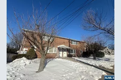 221 Orient Way 2R #2R, Lyndhurst Township, NJ 07071 - Photo 1