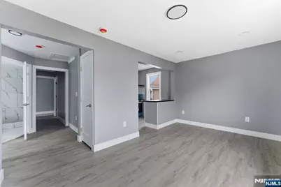 542 3rd Avenue 2 #2, Lyndhurst Township, NJ 07071 - Photo 11