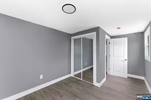 542 3rd Ave 2, Lyndhurst Township, NJ 07071 - Photo 3