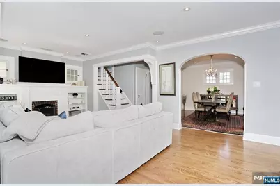 61 Fairview Avenue, Glen Rock, NJ 07452 - Photo 3