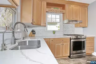 61 Fairview Ave, Glen Rock, NJ 07452 - Photo 11