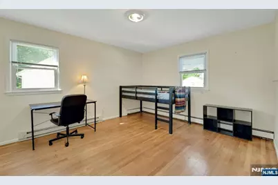 18-00 Scialla Court, Fair Lawn, NJ 07410 - Photo 17