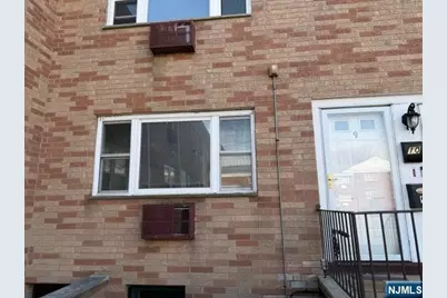 432-434 Trenton Avenue 9 #9, Paterson, NJ 07503 - Photo 1