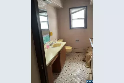 45 River Boulevard, Little Falls Township, NJ 07424 - Photo 5