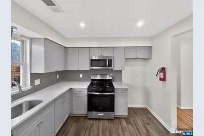 156 Ridgewood Avenue, Newark, NJ 07108 - Photo 13