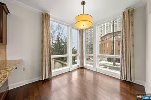 255 Laird 1, Cliffside Park, NJ 07010 - Photo 7