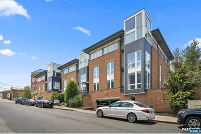 255 Laird 1 #1, Cliffside Park, NJ 07010 - Photo 1