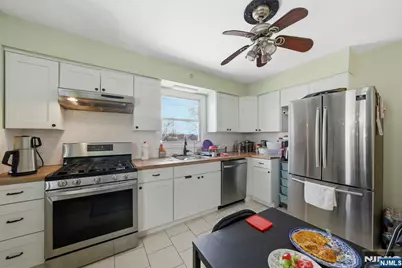 122 Cedar Street, Garfield, NJ 07026 - Photo 19