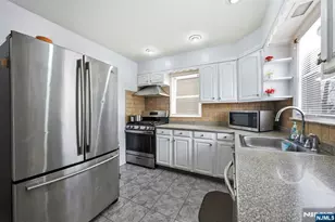 70 Teaneck Rd, Ridgefield Park, NJ 07660 - Photo 7