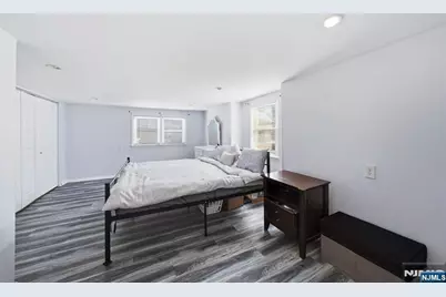 70 Teaneck Road, Ridgefield Park, NJ 07660 - Photo 17