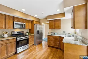 192 Clarken Dr, West Orange Township, NJ 07052 - Photo 7