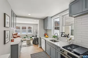 201 Preston St, Ridgefield Park, NJ 07660 - Photo 15