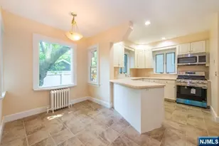 208 St Nicholas Ave, Englewood, NJ 07631 - Photo 9