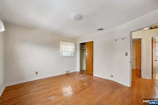 18 Byrne Pl, Bergenfield, NJ 07621 - Photo 11