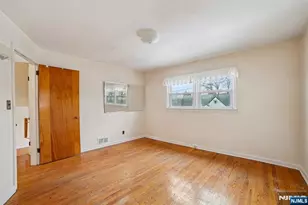 18 Byrne Pl, Bergenfield, NJ 07621 - Photo 13