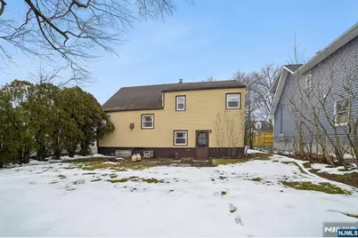 18 Byrne Place, Bergenfield, NJ 07621 - Photo 29