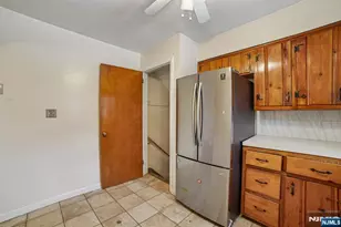 18 Byrne Pl, Bergenfield, NJ 07621 - Photo 5