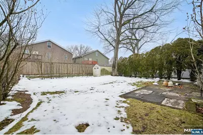 18 Byrne Place, Bergenfield, NJ 07621 - Photo 27